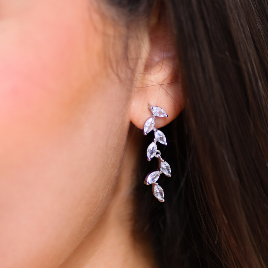 Everlasting Vine Studs in Gold & Silver