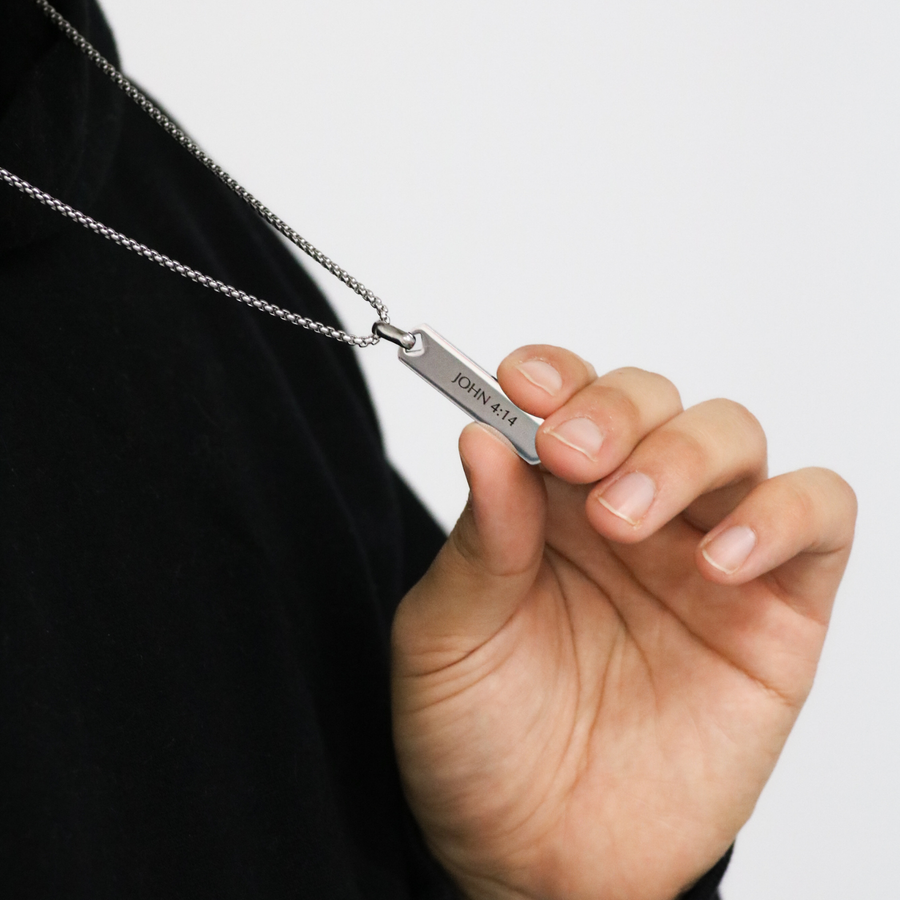 'Never Thirst Again' Mens Vertical Necklace in Gold & Silver